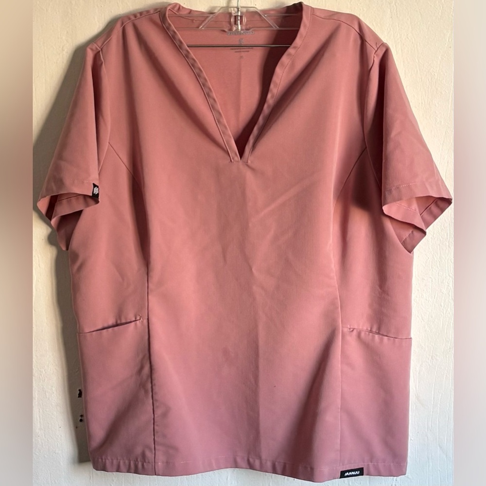 Jaanuu Mauve Scrub Top Size XL